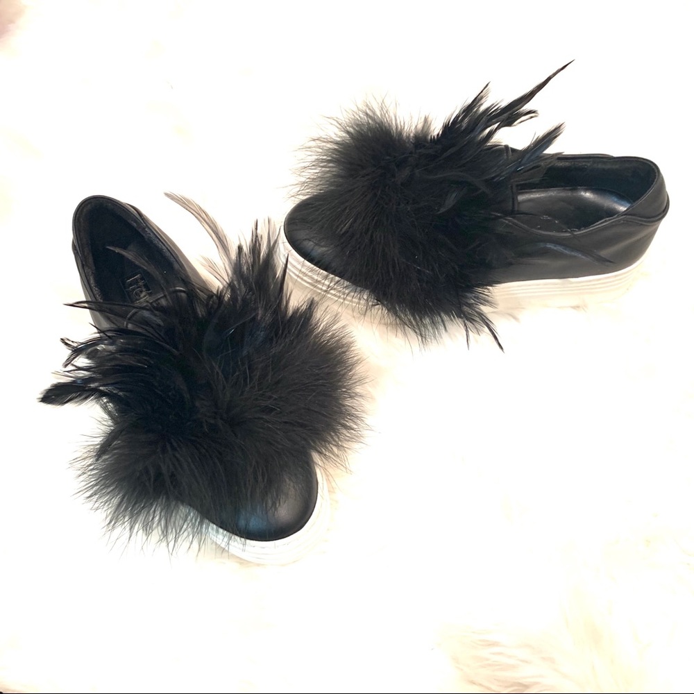 Here/Now Leather Black Feather Fox Fur Slip Ons - Picture 6 of 8